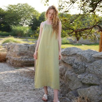 Best Shoes for a Linen Maxi Boho Sundress